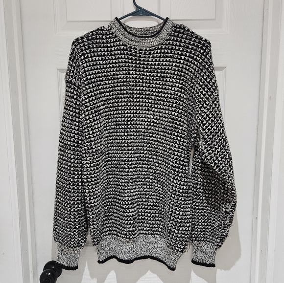 Vintage Oversized Sweater - Picture 1 of 4